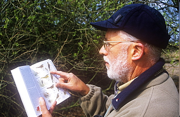 Tony Cooper a volunteer bird surveyor for the British Trust for Ornithology, United Kingdom, Europe