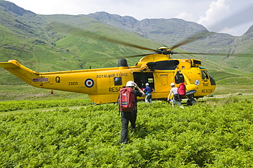 Langdale Ambleside mountain Rescue Team with a Sea King Helicopter in Langdale, Lake District, Cumbria, England, United Kingdom, Europe