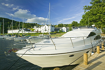 Boats moored at the Low Wood on Windermere, Lake District, Cumbria, England, United Kingdom, Europe