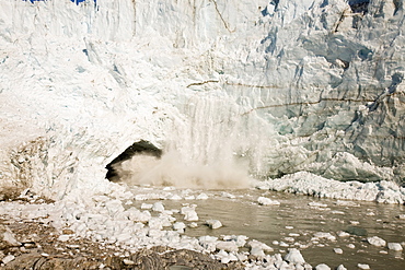 The Russell Glacier draining the Greenland icesheet inland from Kangerlussuaq on Greenland's west coast, Greenland, Polar Regions