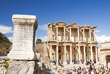 The Library of Celsus at Ephesus, an ancient Roman and Greek city in Izmir province, Anatolia, Turkey, Asia Minor, Eurasia