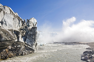 The Russell Glacier draining the Greenland icesheet inland from Kangerlussuaq on Greenland's west coast, Greenland, Polar Regions