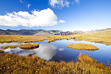 Blatindur peak seen from Kristiartindar with the Vatnajokull ice cap beyond, Iceland, Polar Regions