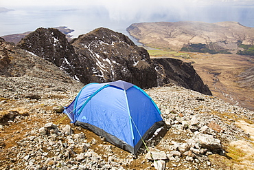 A tent on Sgurr Dearg in the Cuillin mountains, Isle of Skye, Scotland, United Kingdom, Europe