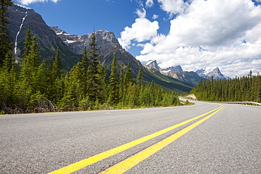 The Icefields Parkway, Alberta, Canadian Rockies, Canada, North America