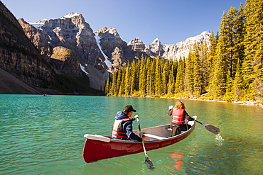 Moraine Lake, Banff National Park, UNESCO World Heritage Site, Alberta, Canadian Rockies, Canada, North America