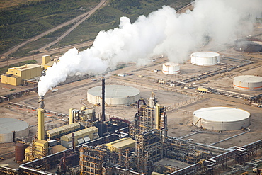 Tar sands deposits being mined at the Syncrude mine north of Fort McMurray, Alberta, Canada, North America