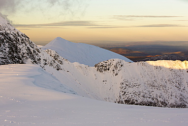 The last rays of light on Striding Edge, Helvellyn, Lake District, Cumbria, England, United Kingdom, Europe