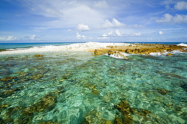 Approaching Tepukasavilivili island off Funafuti,Tuvalu, Pacific