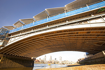 Blackfriars Bridge across the River Thames, the world's largest solar bridge, London, England, United Kingdom, Europe