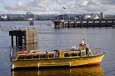 Water taxi, Cardiff Bay, Cardiff, Wales, UK, Europe