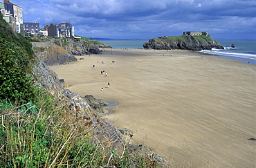 South Beach and St Catherine's Island, Tenby, Pembrokeshire, West Wales