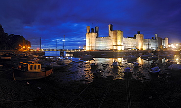 Caernarfon Castle, Gwynedd, Wales, UK, Europe