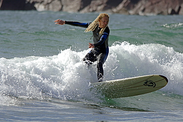 Surfing, West Dale