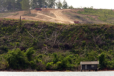 Mangrove and forest destruction, Balikpapan Bay, East Kalimantan, Borneo, Indonesia, Southeast Asia, Asia