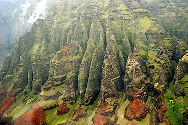 Jagged cliffs on the Napali coast, Kauai, Hawaii, United States of America, Pacific