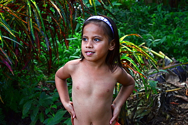 Young girl, Pohnpei, Federated States of Micronesia, Caroline Islands, Micronesia, Pacific Ocean, Pacific