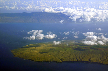 Pass between Lanai and Molokai, Hawaii, United States of America, Pacific