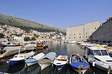 Boats and harbour in old historic town, UNESCO World Heritage Site, Dubrovnik, Croatia, Adriatic Sea, Europe