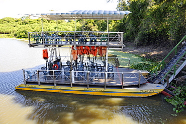 Tourist boat, Chalana, San Francisco Ranch, Miranda, Mato Grosso do Sul, Brazil, South America