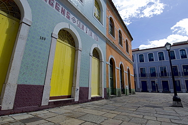 Old colonial building at historical center in Sao Luis, UNESCO World Heritage Site, Maranhao, Brazil, South America