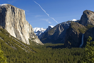 Yosemite National Park during winter, UNESCO World Heritage Site, California, United States of America, North America