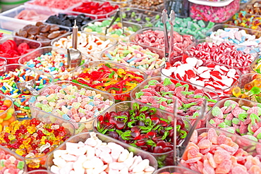 Sweets and candy, pick n mix. Sunday morning markets. Pollenca, Tramuntana, Mallorca, Spain, Europe