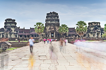 Temple Complex of Angkor Wat, Angkor, UNESCO World Heritage Site, Siem Reap, Cambodia, Indochina, Southeast Asia, Asia