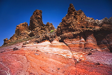 08/04/2009. Spain, España, Canary Islands, Canarias, Tenerife, Los Roques de Garcia and Mount Teide. Volcanic landscape and rock formation with people. . Santa Cruz, Teide National Park, Tenerife Island. Canary Islands