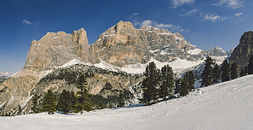 Hidden Valley ski area, Lagazuoi, UNESCO World Heritage Site, Dolomites, South Tyrol, Italy, Europe