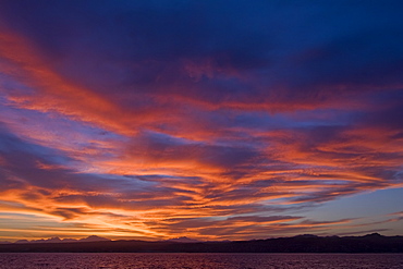 Sunset over the Baja Peninsula in the Gulf of California (Sea of Cortez), Baja California Sur, Mexico.