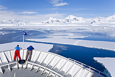 Guests from the Lindblad Expedition ship National Geographic Explorer, Antarctica