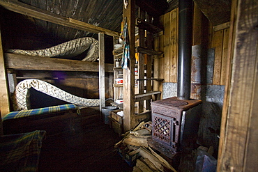 Hunter's cabin at Gnalodden in Hornsund (Horn Sound) on the southwestern side of Spitsbergen Island in the Svalbard Archipelago, Barents Sea, Norway