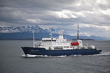 Expedition ship Polar Pioneer operating from Ushuaia, Argentina to the Antarctic Peninsula in Antarctica, Southern Ocean