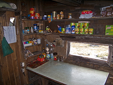 Hunter's cabin at Gn?lodden in Hornsund (Horn Sound) on the southwestern side of Spitsbergen Island in the Svalbard Archipelago, Barents Sea, Norway