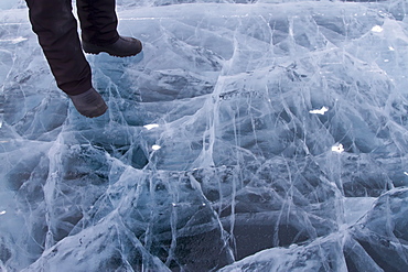 Details of the ice road from Tibbitt to Contwoyto beginning just outside of Yellowknife, Northwest Territories, Canada