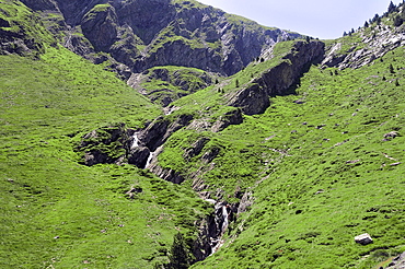 Source of River Neste de Saux at 2400m on the French border with Spain, Hautes-Pyrenees, France, Europe