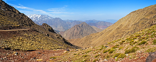 High Atlas mountain scenery on the walk between Oukaimeden ski resort and Tacheddirt, High Atlas Mountains, Morocco, North Africa, Africa 