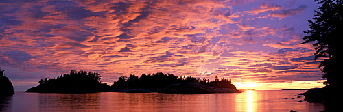 Sunset, Sinclair Cove, Lake Superior Provincial Park, Ontario.