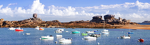 The Natural monument Le De and fishing boats, Tregastel, Cotes d'Armor, Brittany, France, Europe