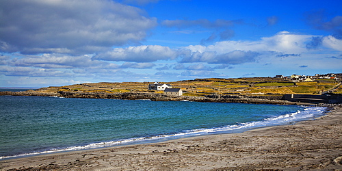 Kilmurvey Village and Beach, Inish More, Aran Islands, Republic of Ireland, Europe