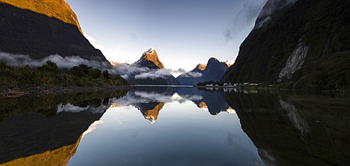 Panoramic view of Mitre Peak, Milford Sound, Fiordland National Park, UNESCO World Heritage Site, South Island, New Zealand, Pacific