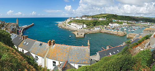 The holiday resort town of Porthleven, Cornwall, England, United Kingdom, Europe