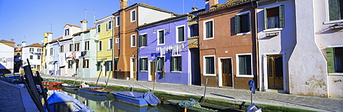 Painted houses, Burano, Venice, Veneto, Italy, Europe