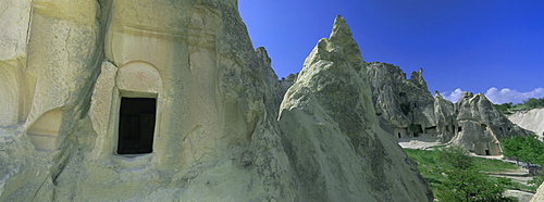 Ancient cave dwellings in the tufa formations at Goreme Open Air Museum, Goreme, UNESCO World Heritage Site, Cappadocia, Anatolia, Turkey, Asia Minor, Asia
