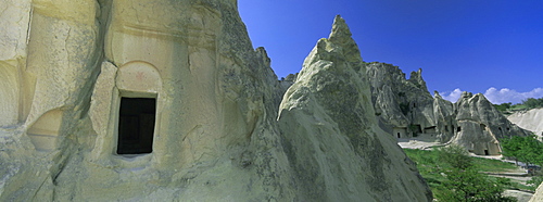 Ancient cave dwellings in the tufa formations at Goreme Open Air Museum, Goreme, UNESCO World Heritage Site, Cappadocia, Anatolia, Turkey, Asia Minor, Asia