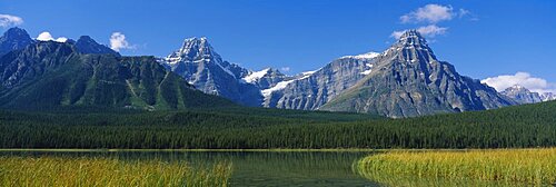 Lake in front of mountains, Lake Waterfowl, Banff National Park, Alberta, Canada