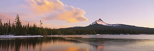 Reflection of mountain and trees on water, Mt Washington, Big Lake, Willamette National Forest, Oregon, USA