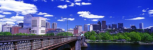 Skyline fr Longfellow Bridge Boston MA USA