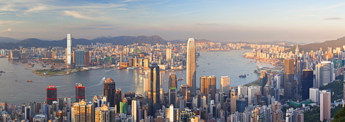 View of Kowloon and Hong Kong Island from Victoria Peak, Hong Kong, China, Asia